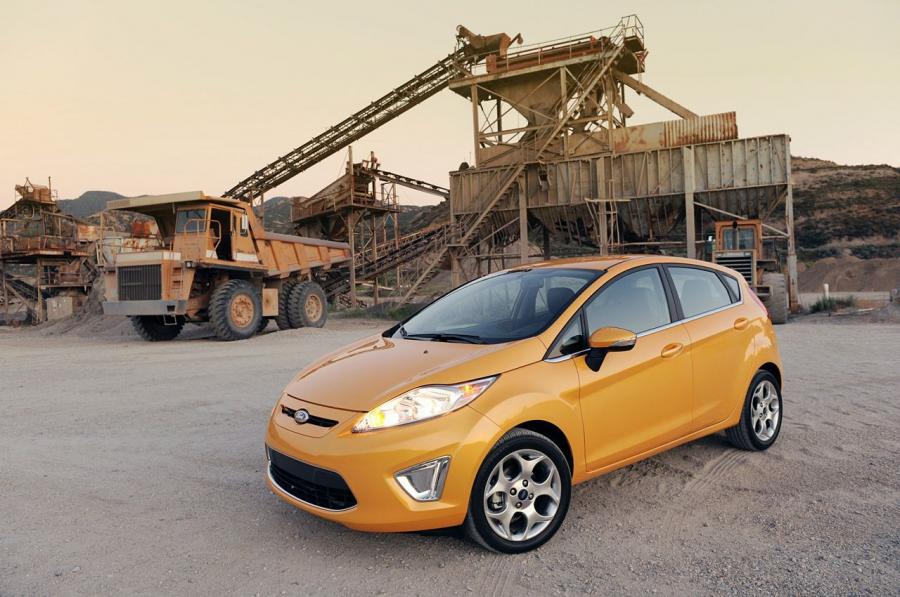  Ford Fiesta SES 2011 года  (фото 56 из 59)